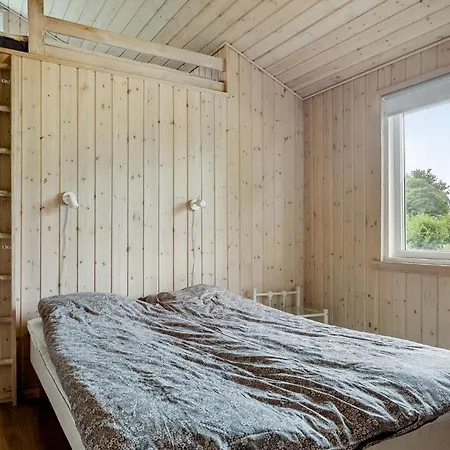 Holiday home Beautiful In With Sauna Borkop